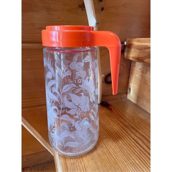 Vintage Anchor Hocking Glass 1 qt Pitcher - Picture 2 of 4